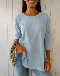 Comfortable Ribbed Knit Top with Side Button Detail