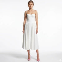Elegant White Wedding Dress with Sweetheart Neckline and Full Skirt