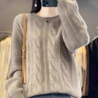 Soft Cable Knit Sweater with Crew Neck and Long Sleeves